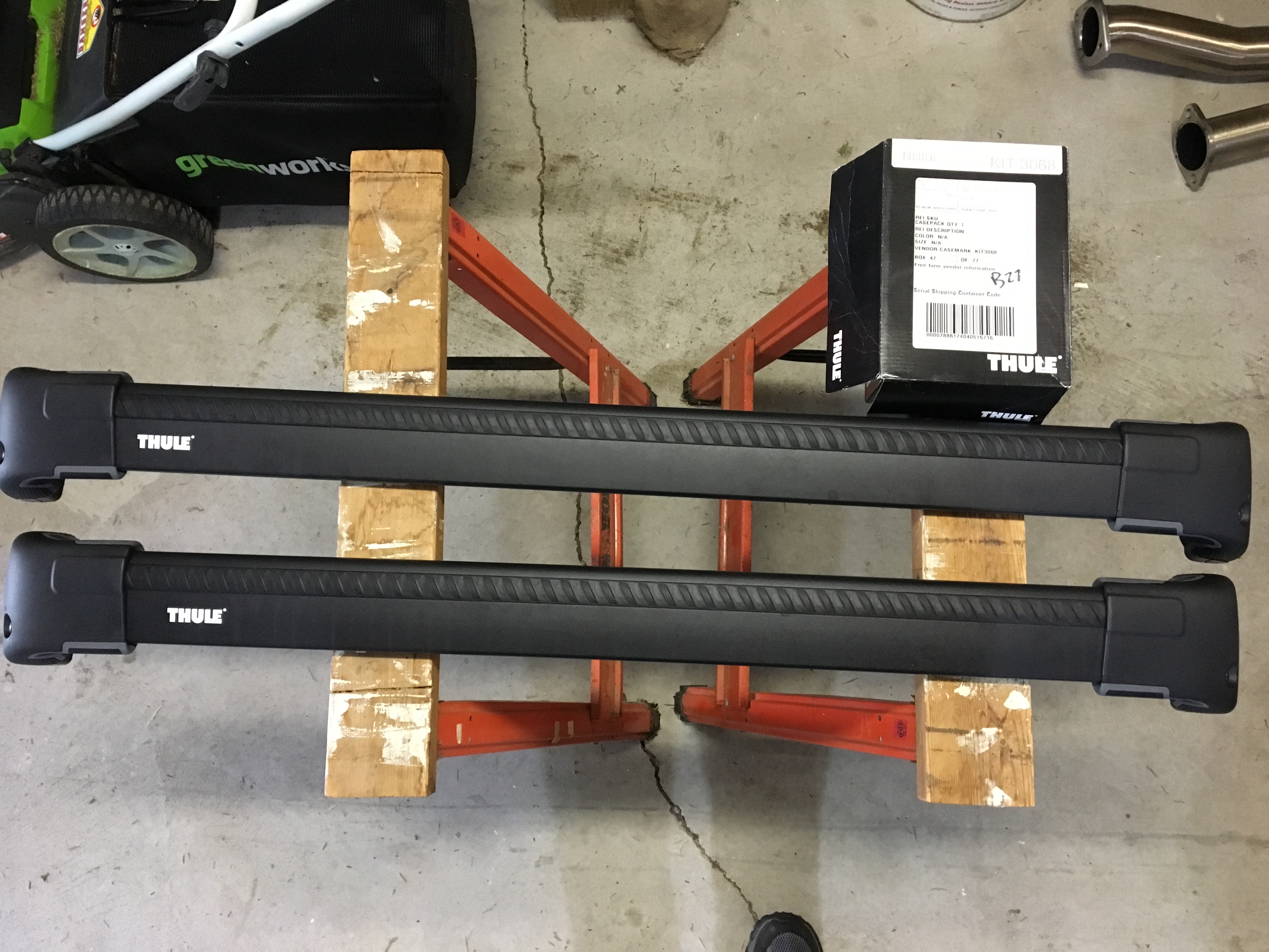 FS For Sale Thule Aeroblade Edge 7602B 7603B and 3068 Fit Kit NASIOC
